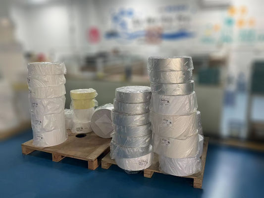 マットシルバーPET PVC 自己貼り紙紙ロール 普通の粘着性